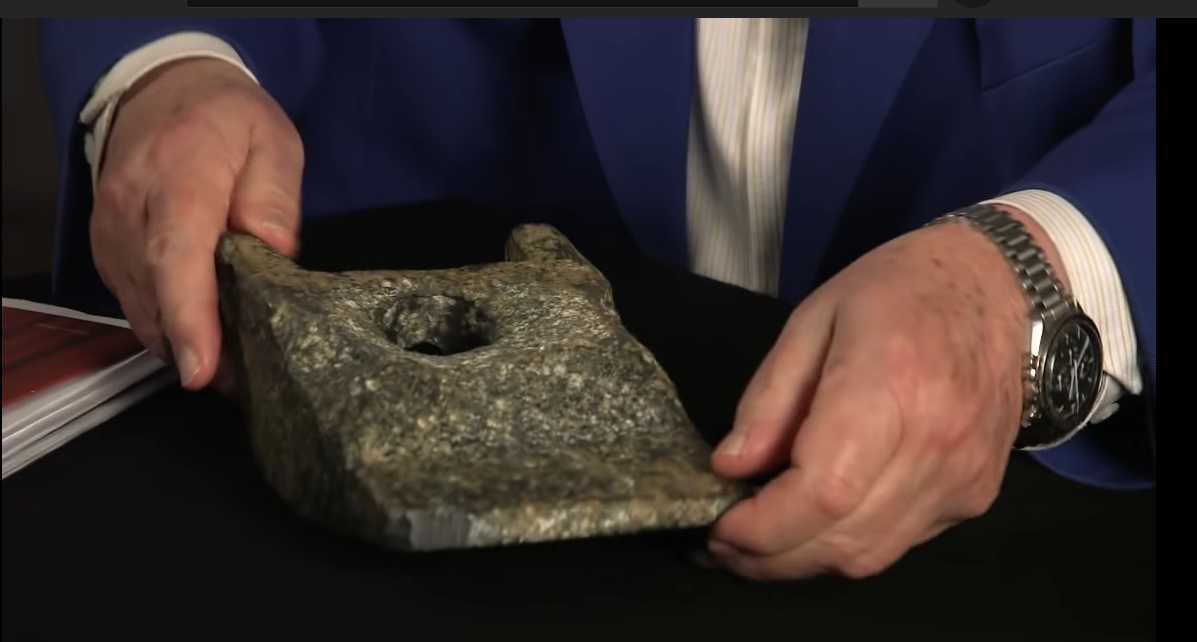 Wedge of Aoud: Hiện vật bí ẩn 250.000 năm tuổi, một khám phá quan trọng đã thay đổi lịch sử!