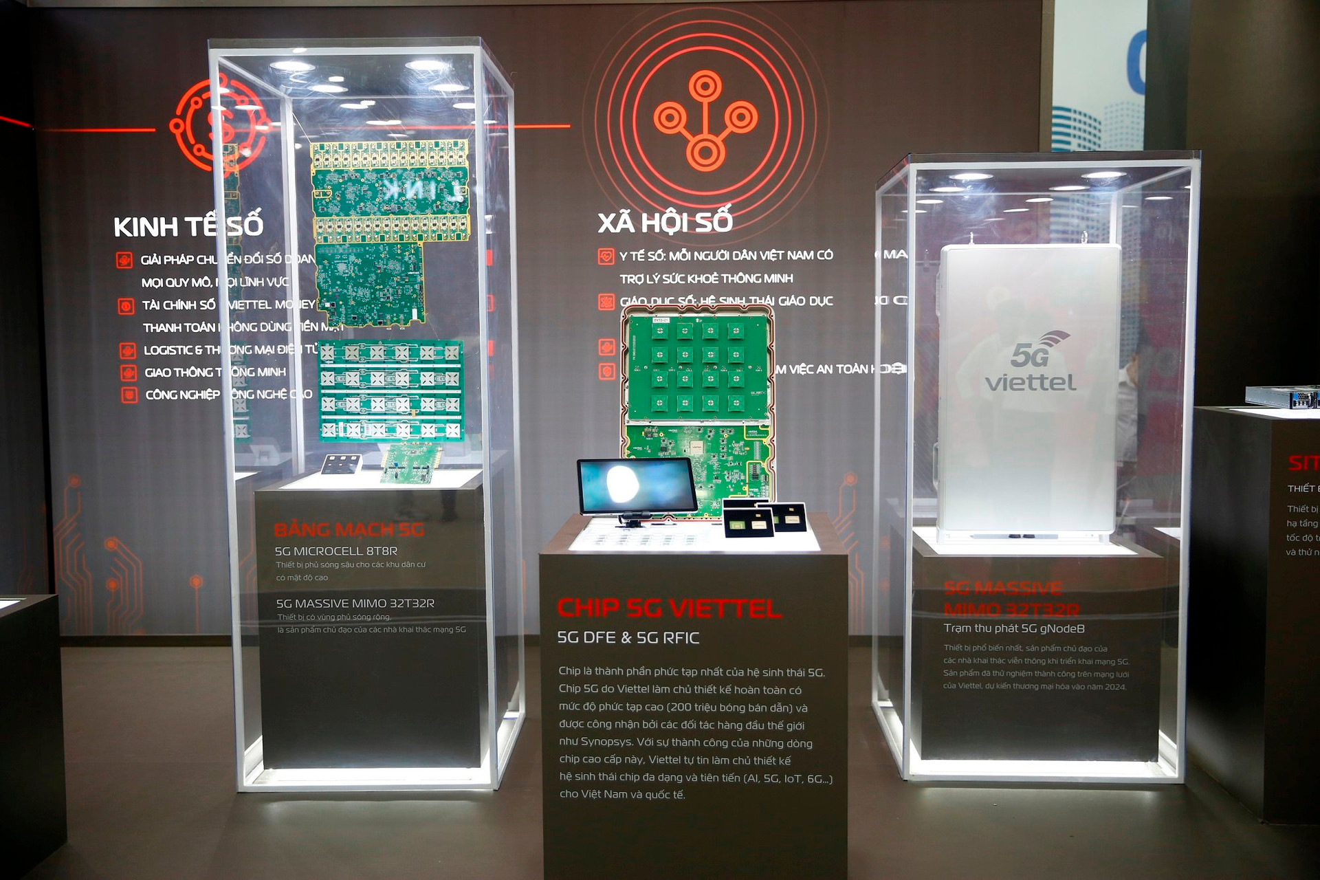 Viettel, Samsung, SpaceX hội tụ tại Triển lãm Quốc tế Đổi mới sáng tạo Việt Nam 2023: Trình diễn hàng loạt công nghệ mới, công bố chip 5G - Ảnh 1.