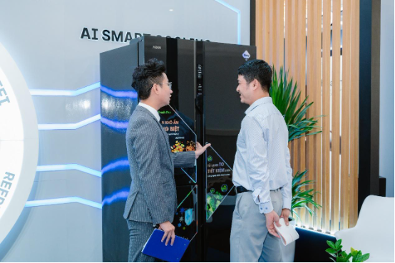 AQUA Việt Nam tái hiện chân thực loạt tính năng thông minh tại ngày hội trí tuệ nhân tạo Việt Nam 2023 - Ảnh 5.