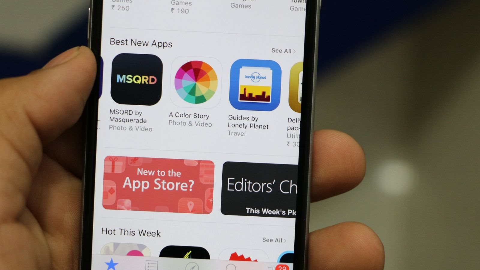 Lộ dấu hiệu cho thấy iPhone sắp được phép cài ứng dụng ngoài App Store, riêng người dùng Việt vẫn chưa thể 'mừng thầm'- Ảnh 1.