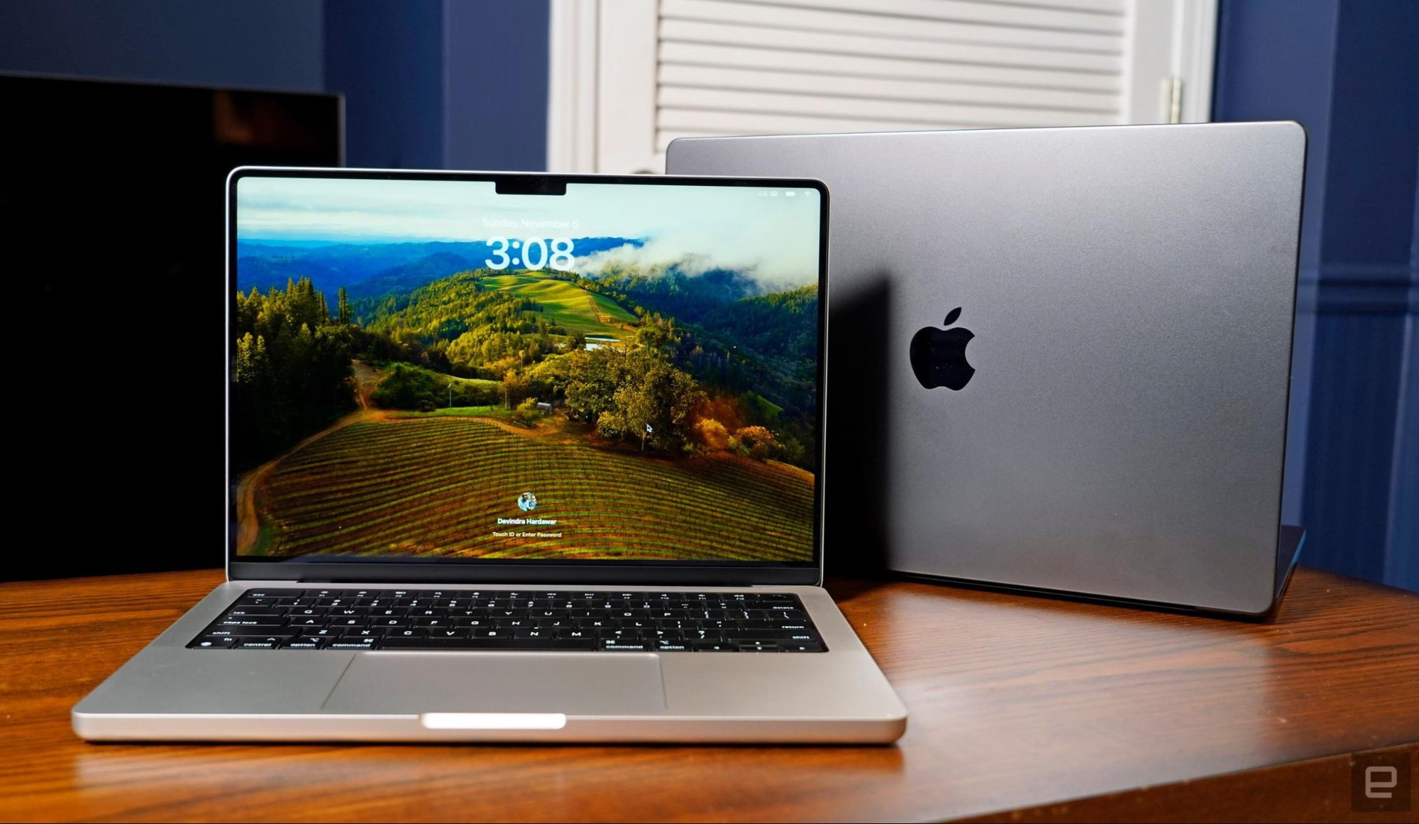 MacBook Pro vẫn có thiết kế tuyệt đẹp.jpg