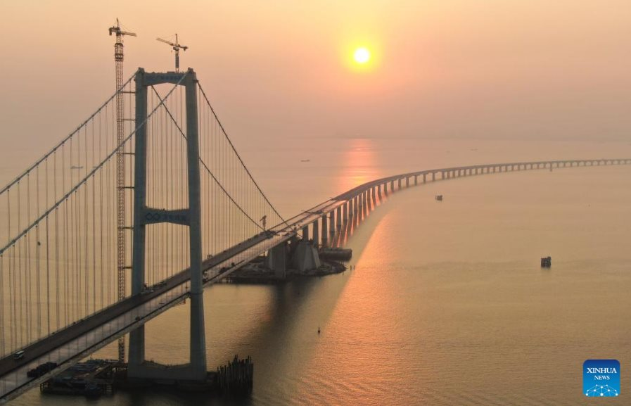 Trung Quốc hoàn thành hầm cao tốc xuyên biển, tiến gần đến việc hoàn thành đại dự án 1 hầm 2 cầu 2 đảo nhân tạo với những thách thức hàng đầu thế giới- Ảnh 4.