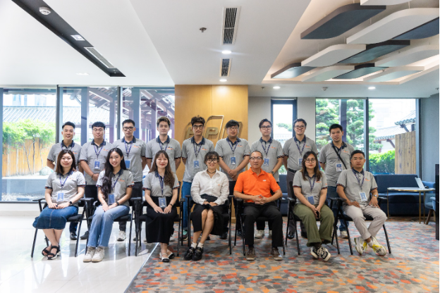 Lần đầu tiên Đại học FPT đào tạo Thạc sĩ Kỹ thuật phần mềm tại Đà Nẵng và Cần Thơ - Ảnh 1.