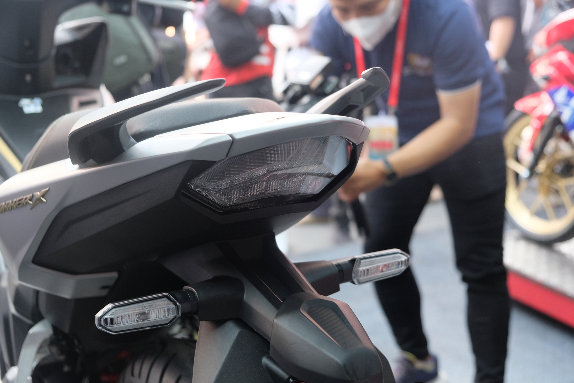 Honda Winner X 2024 ra mắt Việt Nam: Giá từ hơn 46 triệu, thêm công nghệ của xe đua đấu Exciter- Ảnh 16.