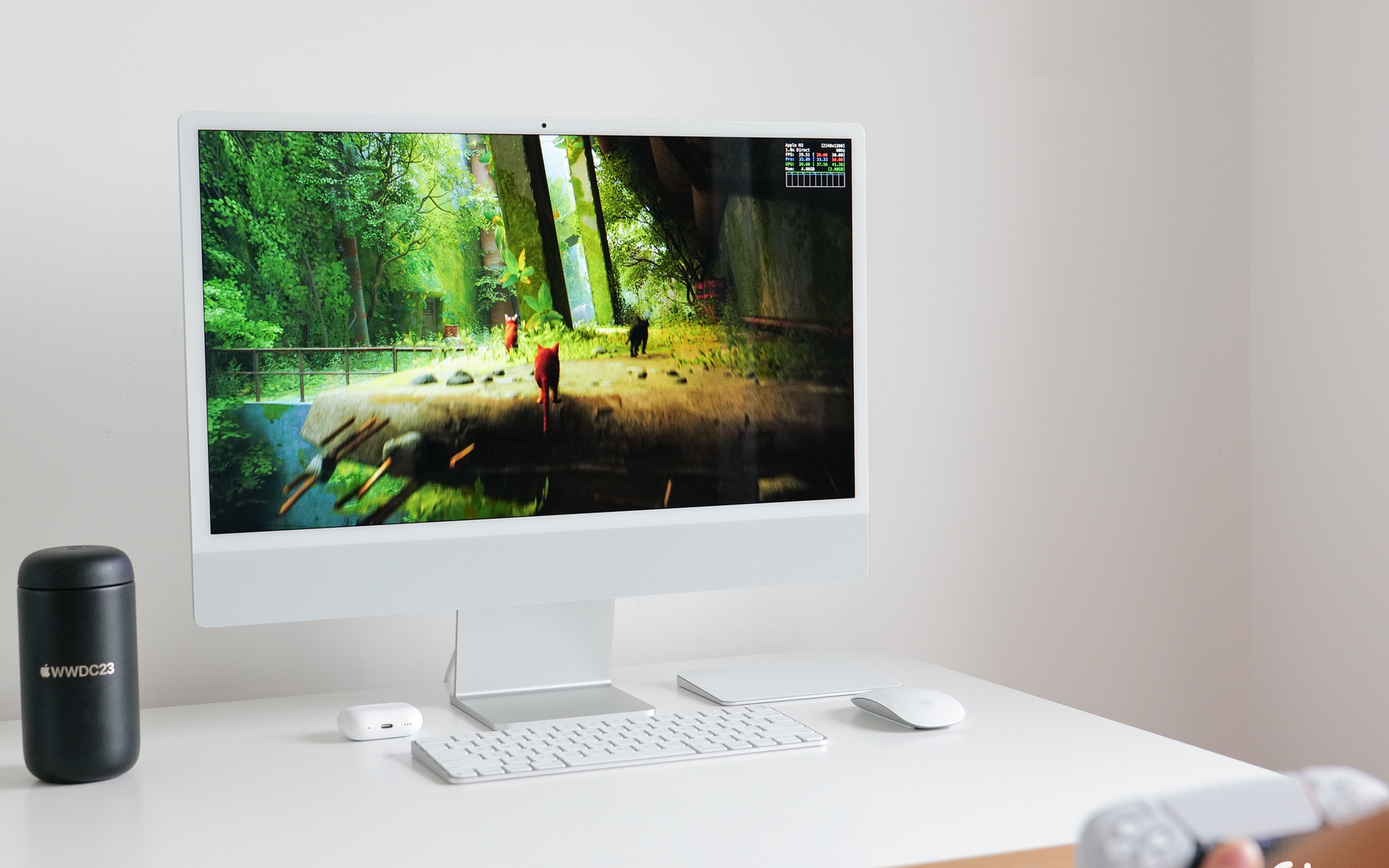 Mở hộp iMac M3 chính hãng: Ai bảo máy Mac không chơi được game?