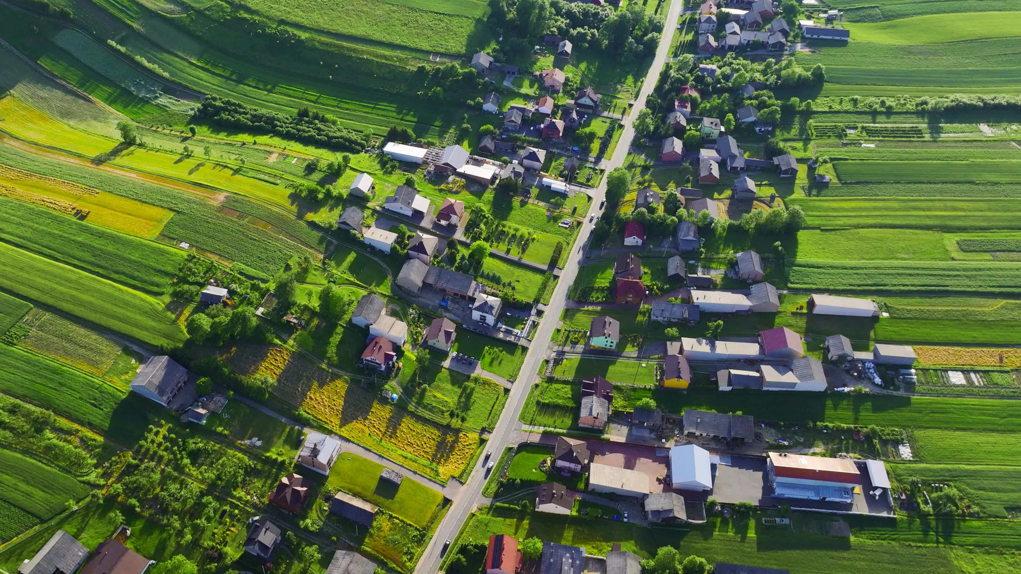 Tất cả 6.000 cư dân ở ngôi làng Ba Lan này đều sống trên một con phố duy nhất!- Ảnh 4.