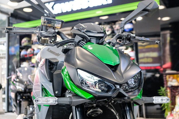 Độ Mixi sắm Kawasaki Z1000 giá hơn 400 triệu: Từng bán R15 trang trải cuộc sống, nhiều lần tâm sự muốn chơi phân khối lớn- Ảnh 4.