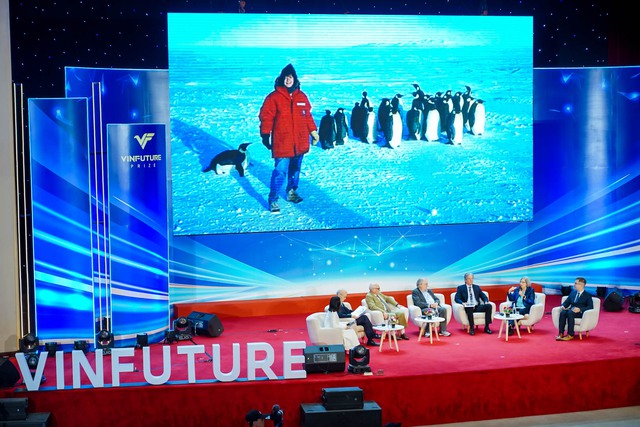 Người phụ nữ duy nhất đến Nam Cực với ước mơ “vá trời”, gần 40 năm sau khiến thế giới ngả mũ- Ảnh 2.