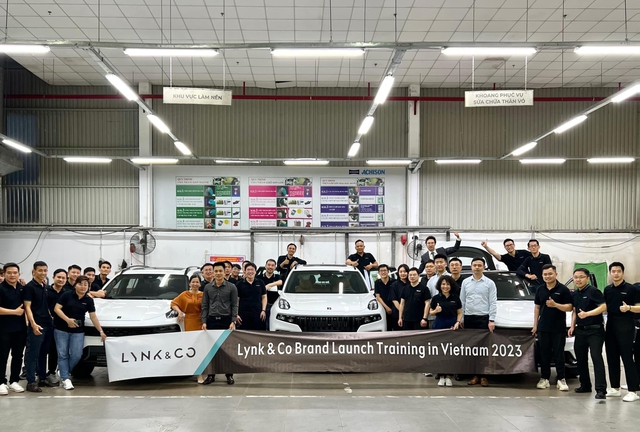 Những chiếc Lynk & Co đầu tiên về Việt Nam: Thuộc 3 phân khúc SUV, sắp ra mắt cạnh tranh nhóm CX-5, CX-8- Ảnh 1.