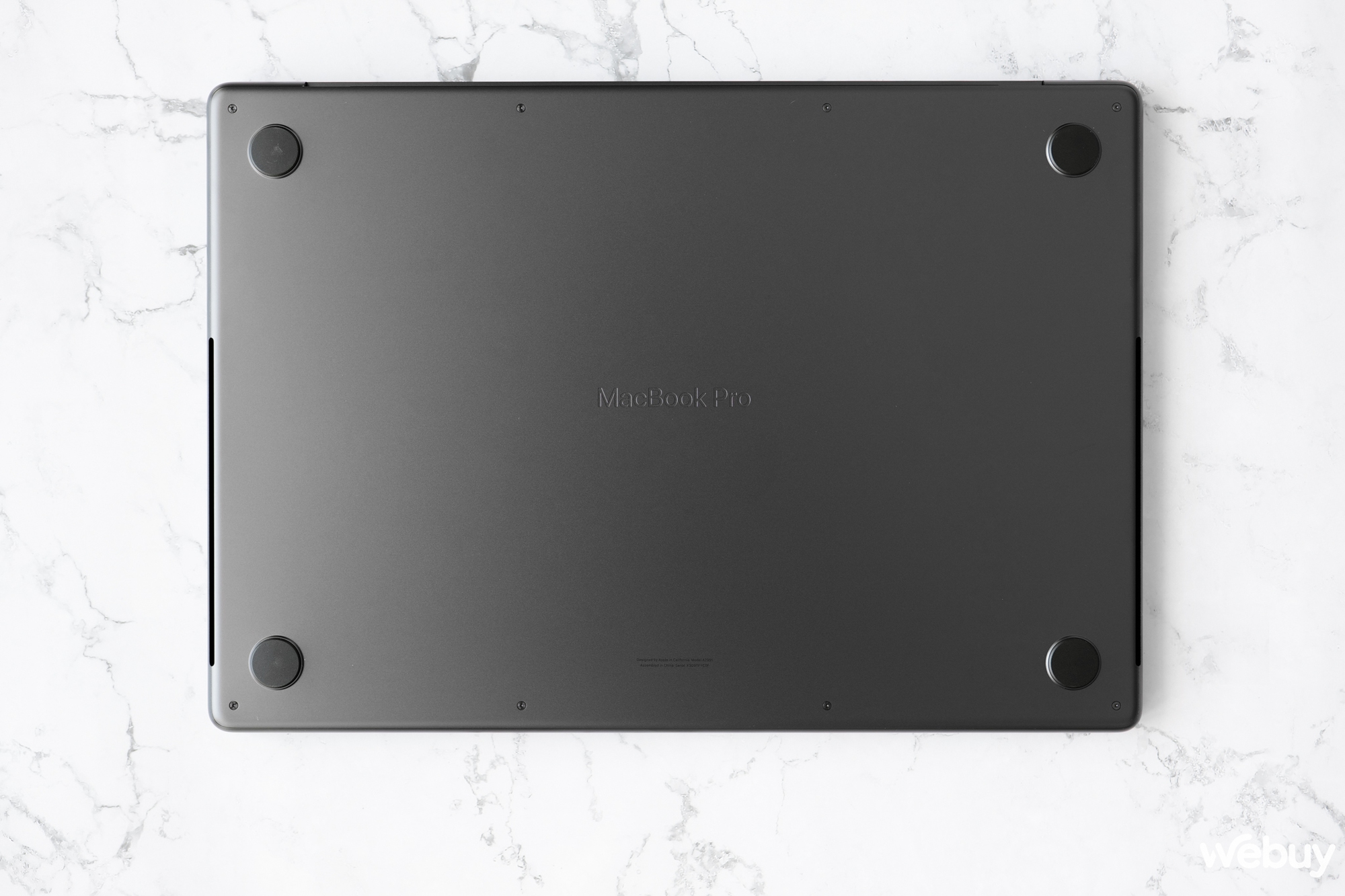 Mở hộp bộ đôi MacBook Pro M3 mới: Có thêm màu đen cực đẹp, hiệu năng vô đối, giá chính hãng từ 39.99 triệu đồng- Ảnh 9.