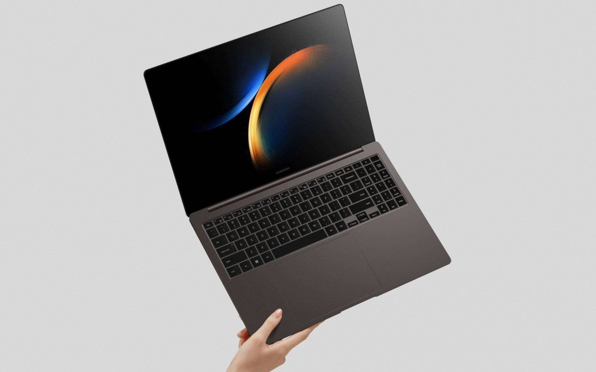 Ra mắt Galaxy Book3 Ultra với tính năng tương tự Macbook, Samsung đối đầu trực diện với Apple - Ảnh 1.