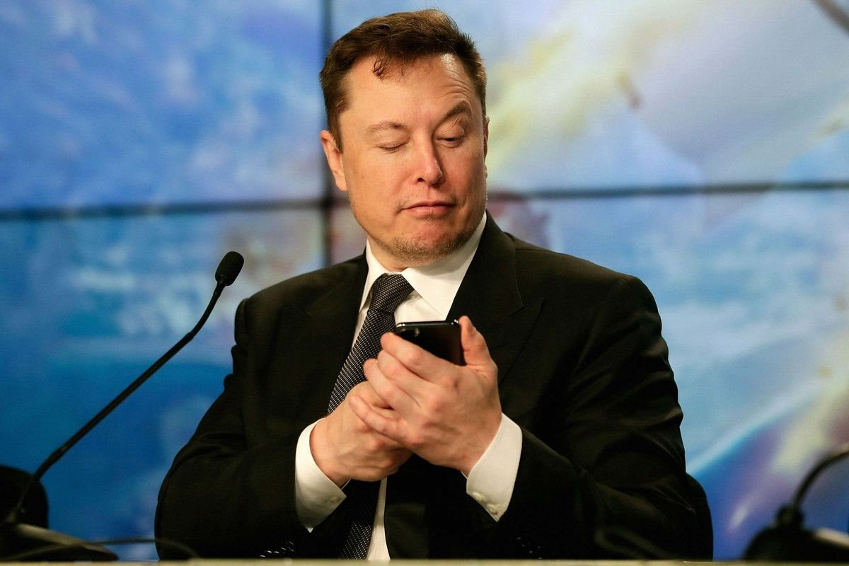 Elon Musk mắc chứng tự kỷ thiên tài: Tôi đã tái định nghĩa ô tô điện, sắp đưa mọi người lên sao Hỏa, mọi người có nghĩ tôi là một gã bình thường không? - Ảnh 3.