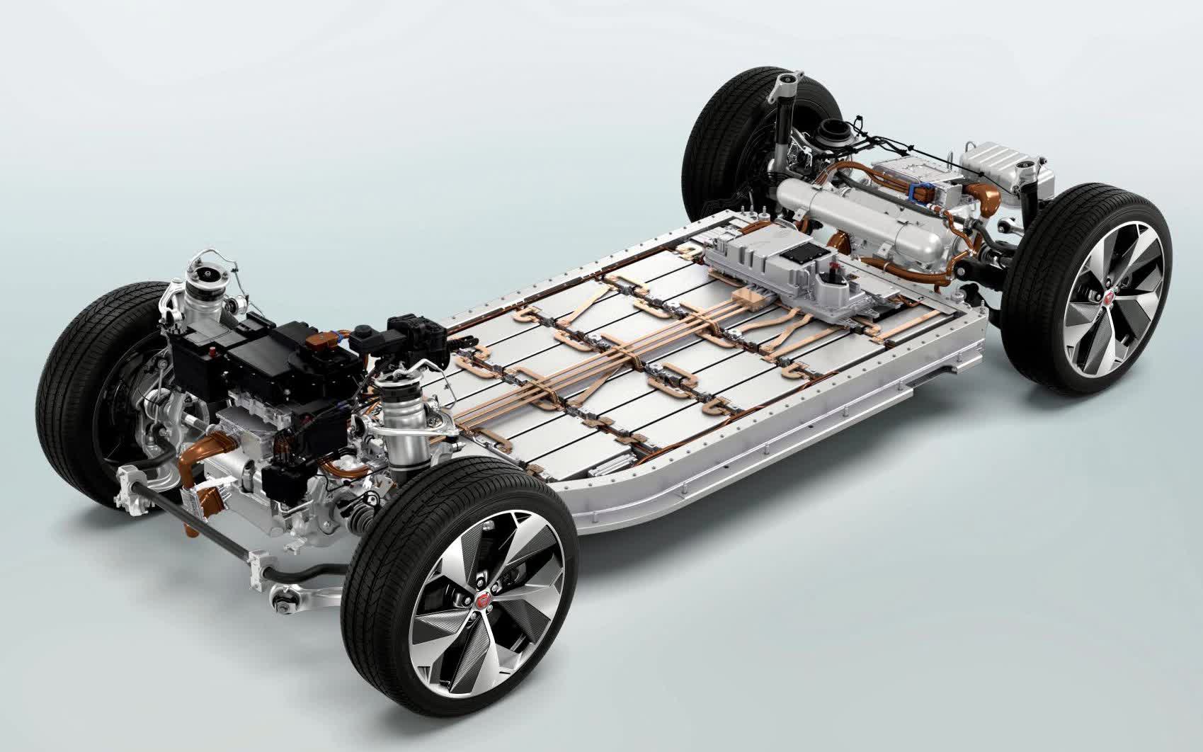 Giám đốc khoa học của Toyota: ‘Xe điện gây hại cho cả người dùng và môi trường’ - Ảnh 2.