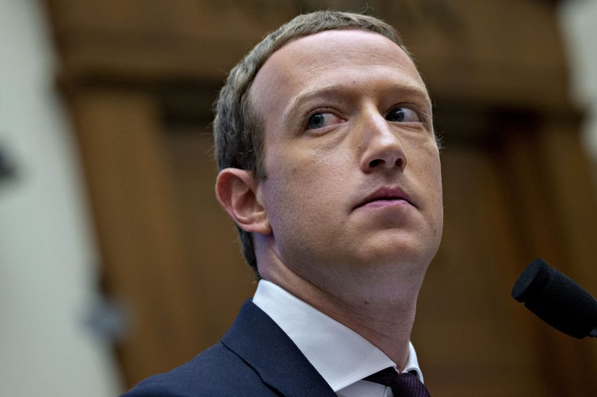 Chiến dịch 'làm phẳng nội bộ' của Mark Zuckerberg: Yêu cầu quản lý cấp cao tại Meta phụ làm việc cùng cả cấp dưới hoặc bị sa thải - Ảnh 1.