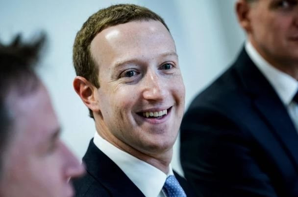 Chiến dịch 'làm phẳng nội bộ' của Mark Zuckerberg: Yêu cầu quản lý cấp cao tại Meta phụ làm việc cùng cả cấp dưới hoặc bị sa thải - Ảnh 2.