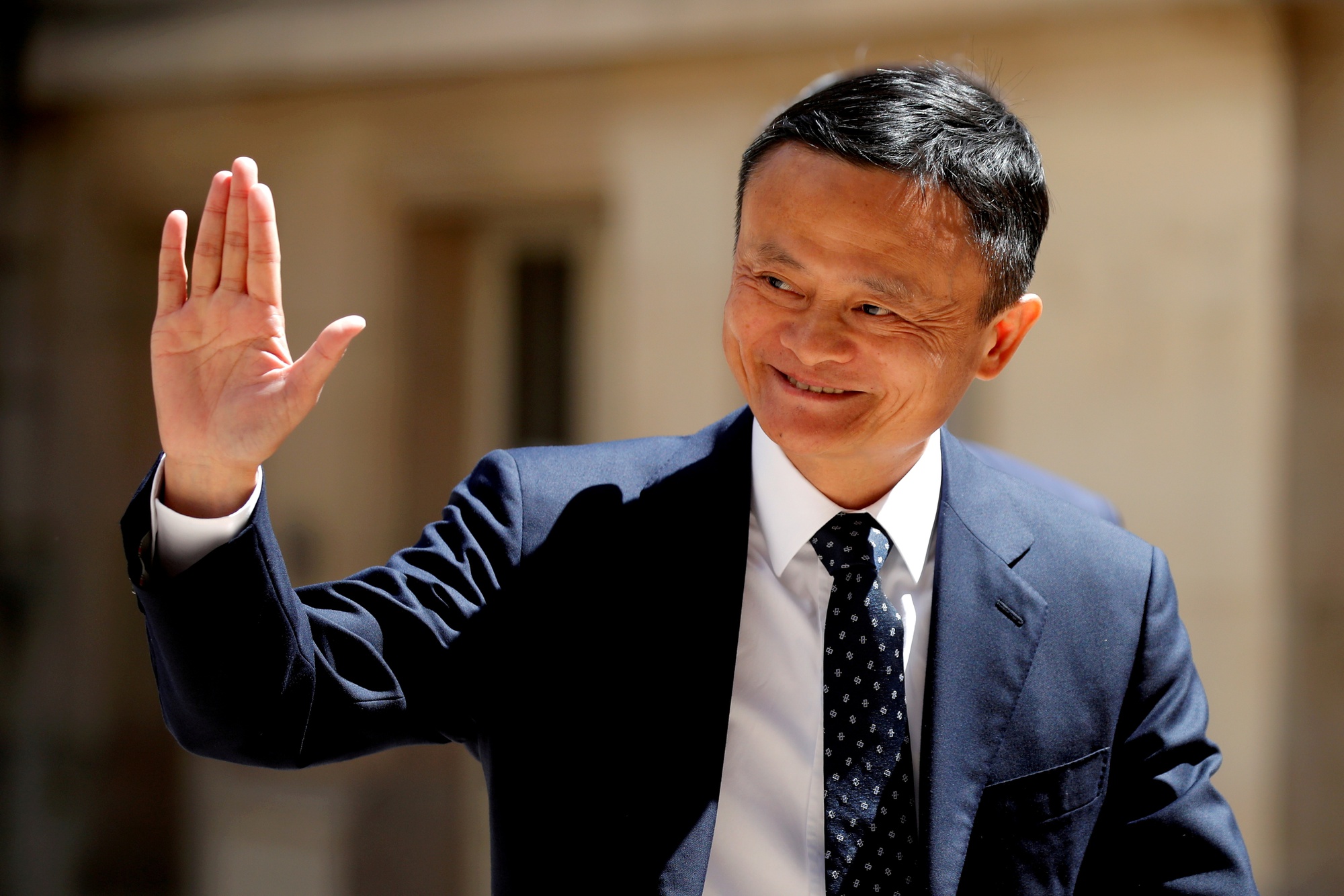 Vợ Jack Ma tiết lộ ‘nội chiến gia đình’ : ‘Con trai tôi chính là nạn nhân của Alibaba và Jack Ma là người ‘nổ phát súng’ đầu tiên trấn áp con ruột mình’ - Ảnh 3.