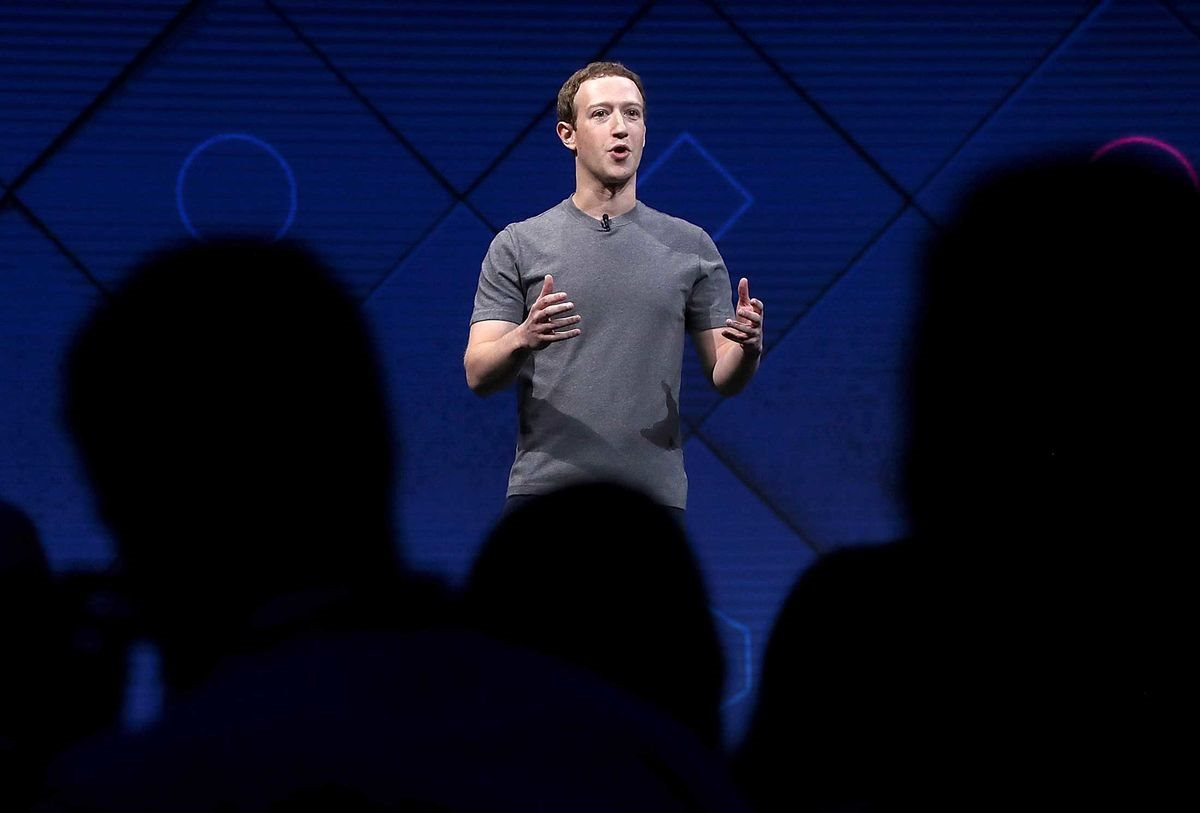 Nắm trong tay hơn 40 tỷ USD, Mark Zuckerberg phải học tập Apple: Không vung tay thâu tóm, chủ đích lấy lòng các cổ đông - Ảnh 2.