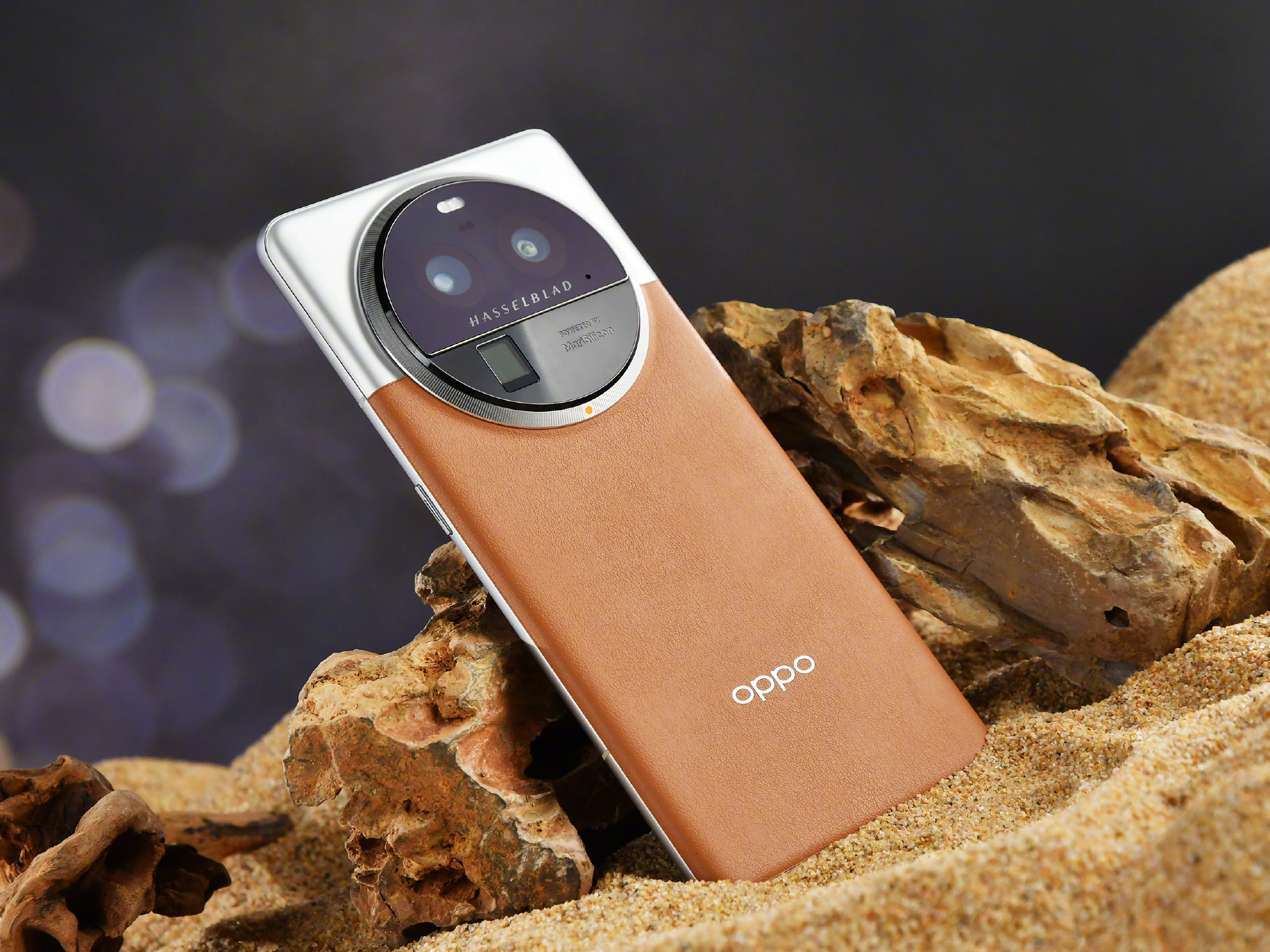 Ảnh thực tế OPPO Find X6 Pro: Thiết kế mới với mặt lưng da, camera Hasselblad 1-inch, Snapdragon 8 Gen 2 - Ảnh 5.