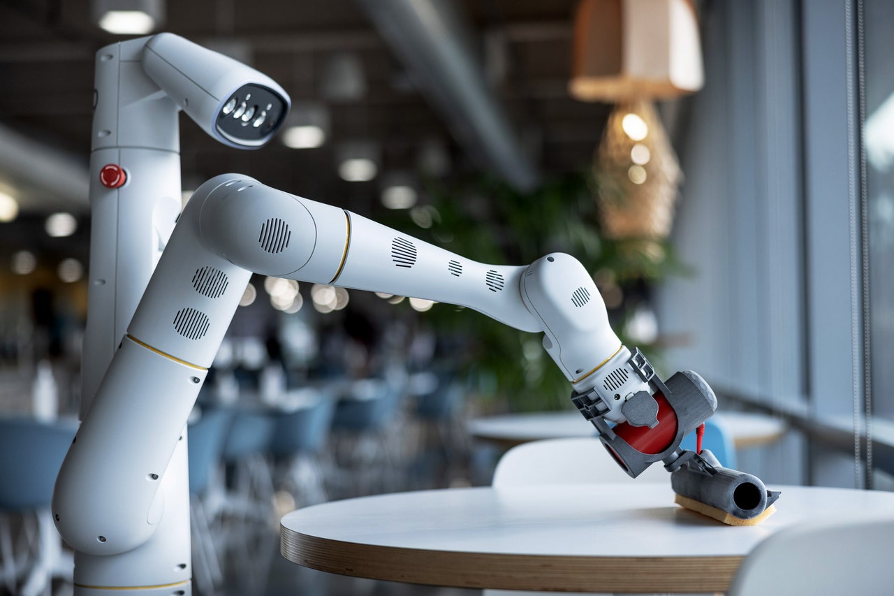 Microsoft muốn dùng ChatGPT để điều khiển robot – một tương lai như phim “Kẻ Hủy Diệt” liệu có đến? - Ảnh 1.