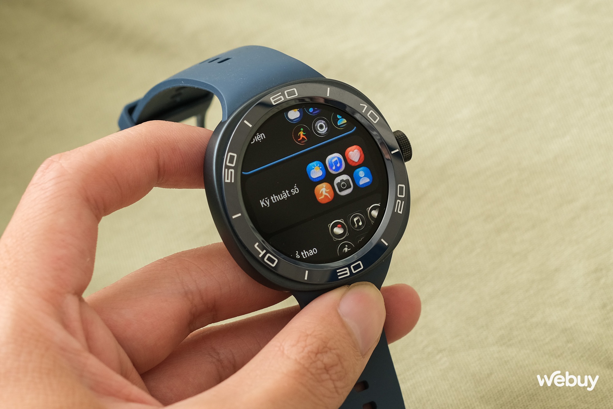 Độc lạ Huawei: Khi smartwatch có thể &quot;biến hình&quot; - Ảnh 11.