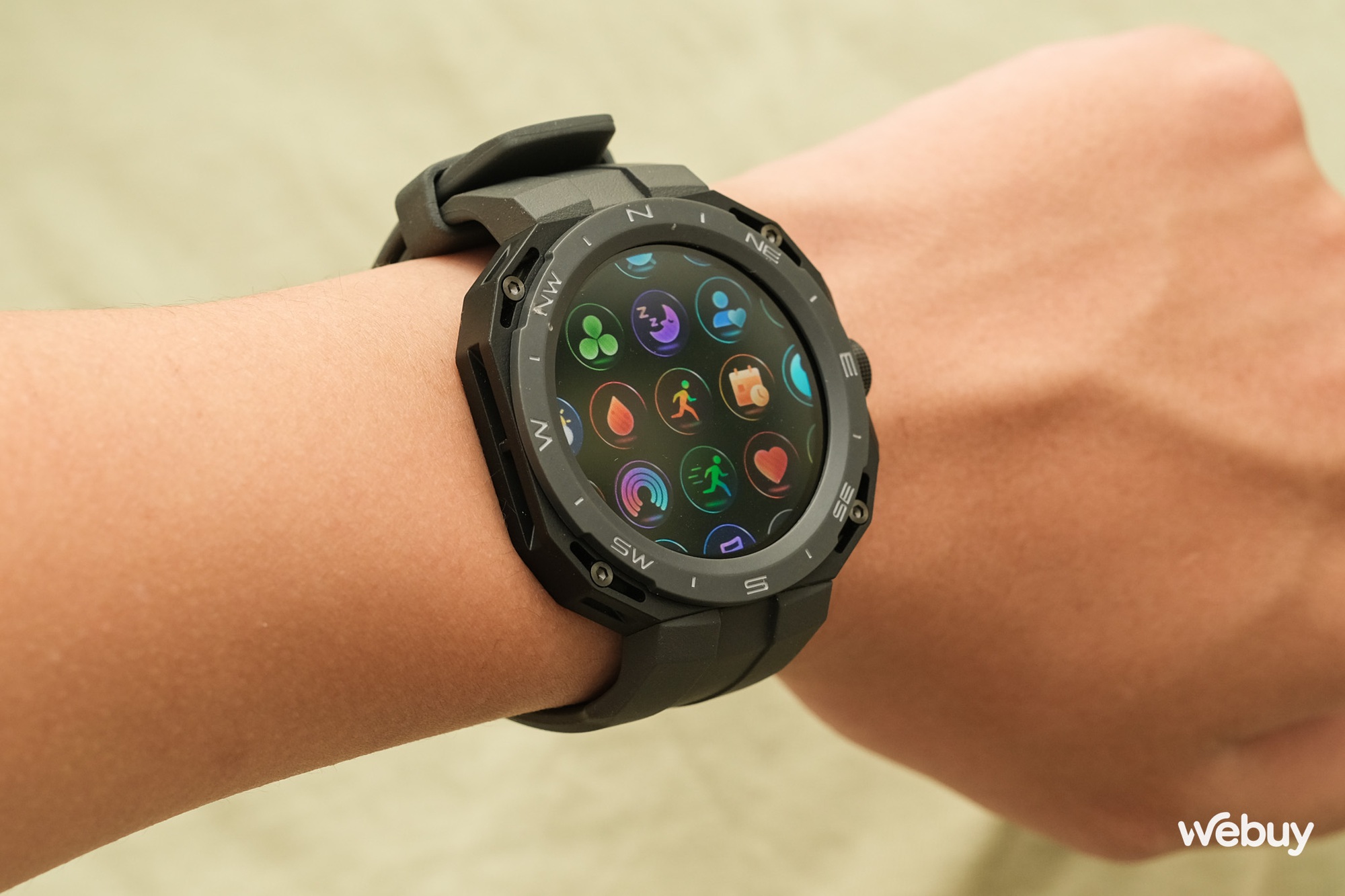 Độc lạ Huawei: Khi smartwatch có thể &quot;biến hình&quot; - Ảnh 14.
