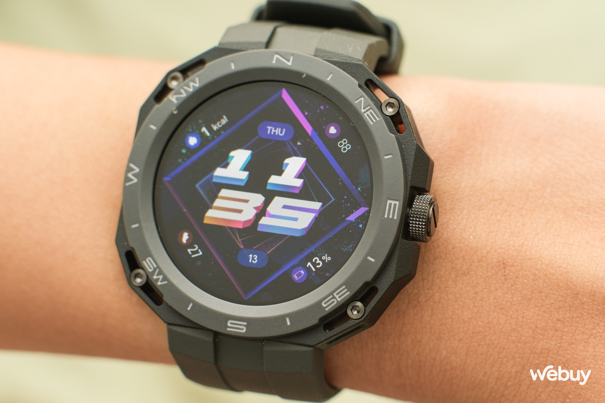 Độc lạ Huawei: Khi smartwatch có thể &quot;biến hình&quot; - Ảnh 9.