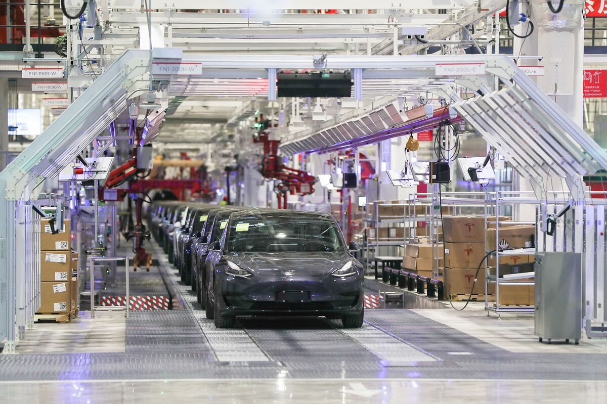 Chấn động bê bối tại Tesla: Coi công nhân như robot, nhà máy nhiều 'điểm mù' về an toàn, đã có người thiệt mạng - Ảnh 3.