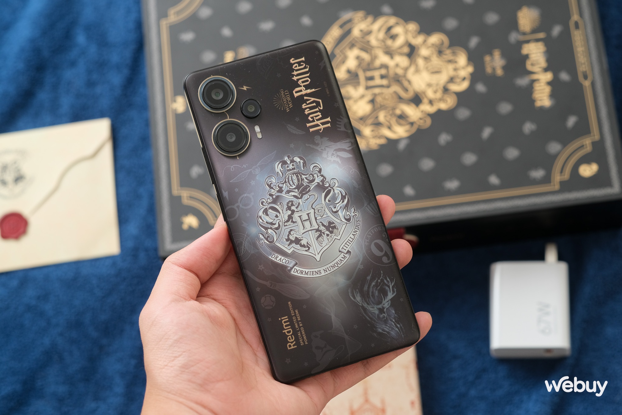 Chưa ra mắt, Xiaomi đã "nhá hàng" Redmi Turbo 3 và Redmi Pad Pro phiên bản Harry Potter cực đẹp, Potterheads đã chuẩn bị "lúa" chưa?- Ảnh 7.