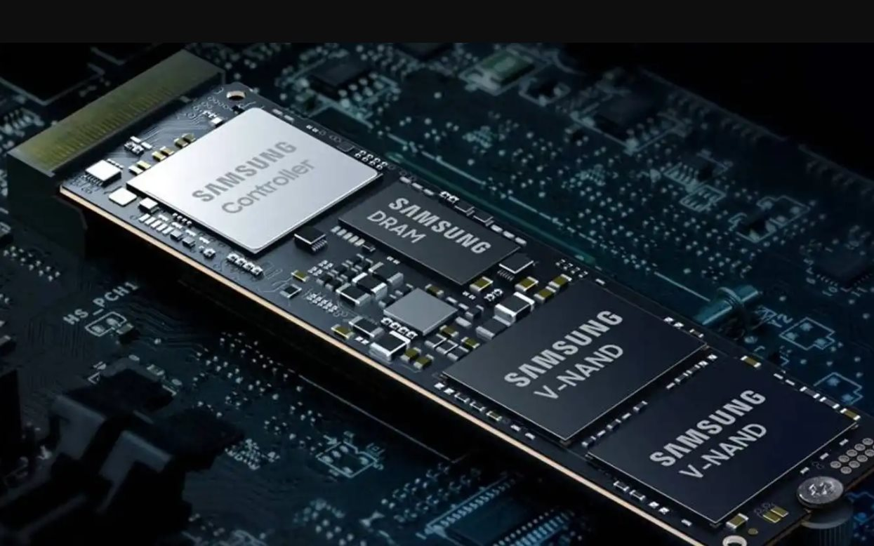 Chip nhớ - 'Tội đồ' khiến Samsung giảm 95% lợi nhuận: Từ 'cục vàng' thành 'cục nợ' - Ảnh 1.