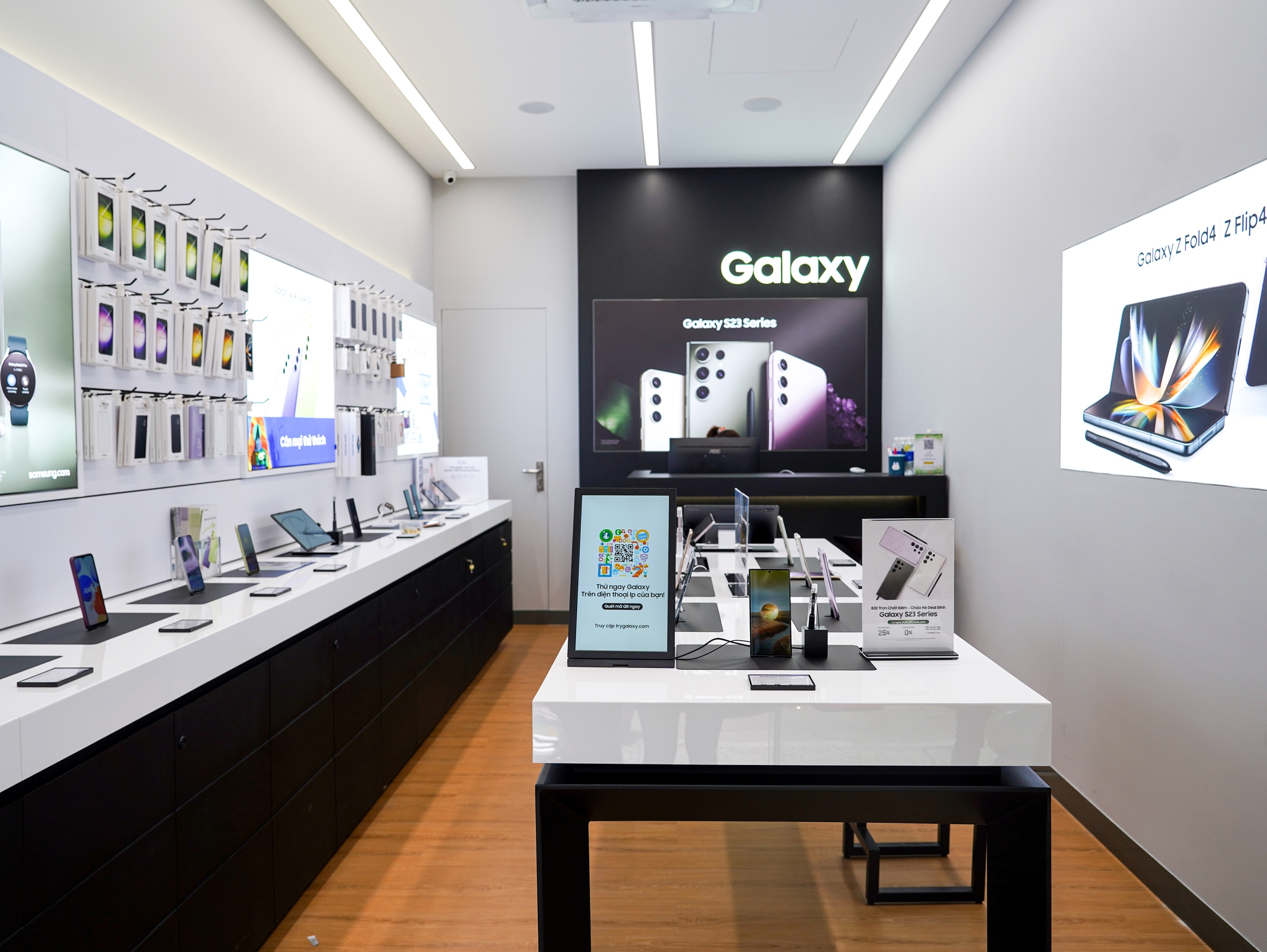 MT Smart kết hợp cùng Samsung khai trương cửa hàng trải nghiệm cao cấp - Ảnh 1.