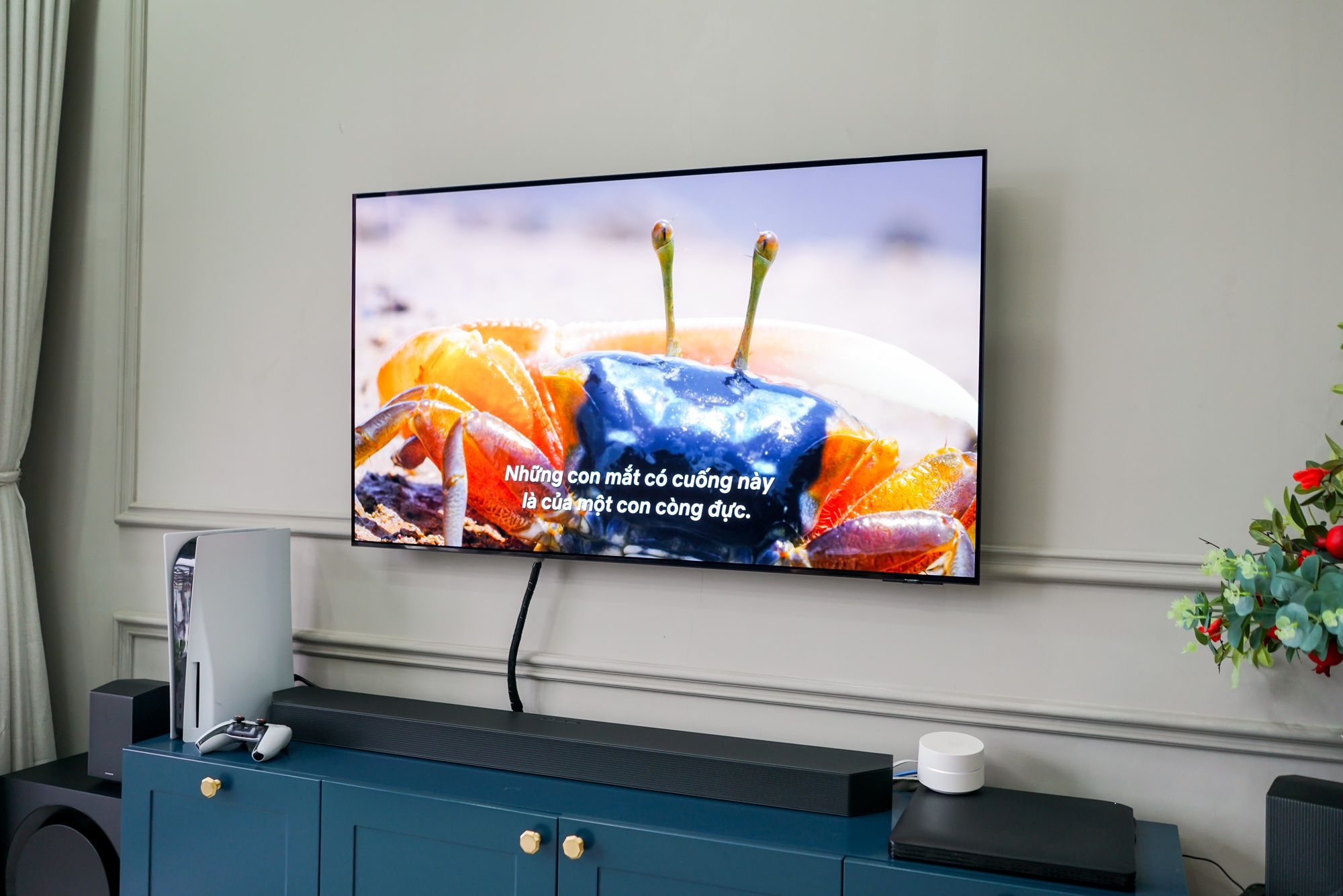 Trải nghiệm TV Samsung S95C: TV OLED khác làm được gì, OLED chấm lượng tử sẽ làm tốt hơn thế?  - Ảnh 2.