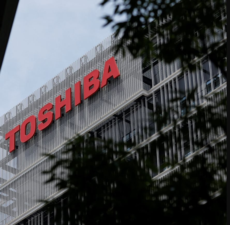 Toshiba và cơn bĩ cực phải bắt tay với đối thủ để tồn tại, tất cả chỉ vì người dân lười đi làm - Ảnh 1.