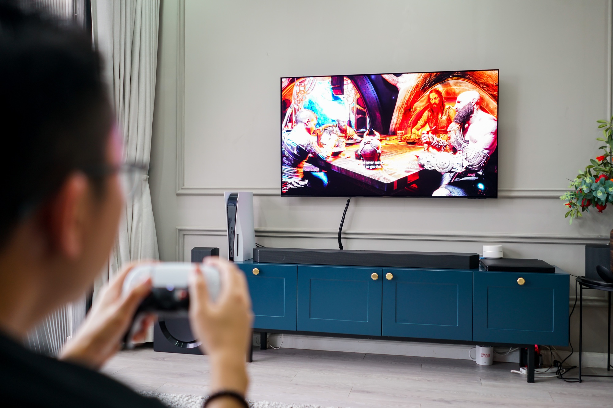 Trải nghiệm TV Samsung S95C: TV OLED khác làm được gì, OLED chấm lượng tử sẽ làm tốt hơn thế?  - Ảnh 7.