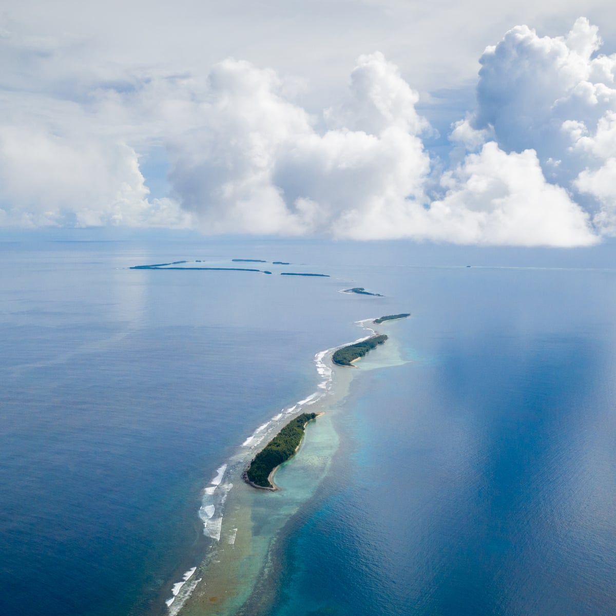 Tuvalu: Quốc đảo được mệnh danh là hẹp nhất thế giới - Ảnh 1.