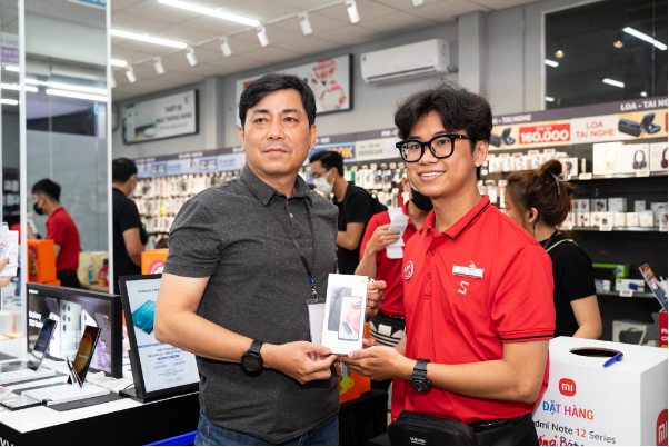 CellphoneS mở bán thêm hai phiên bản Redmi Note 12 series