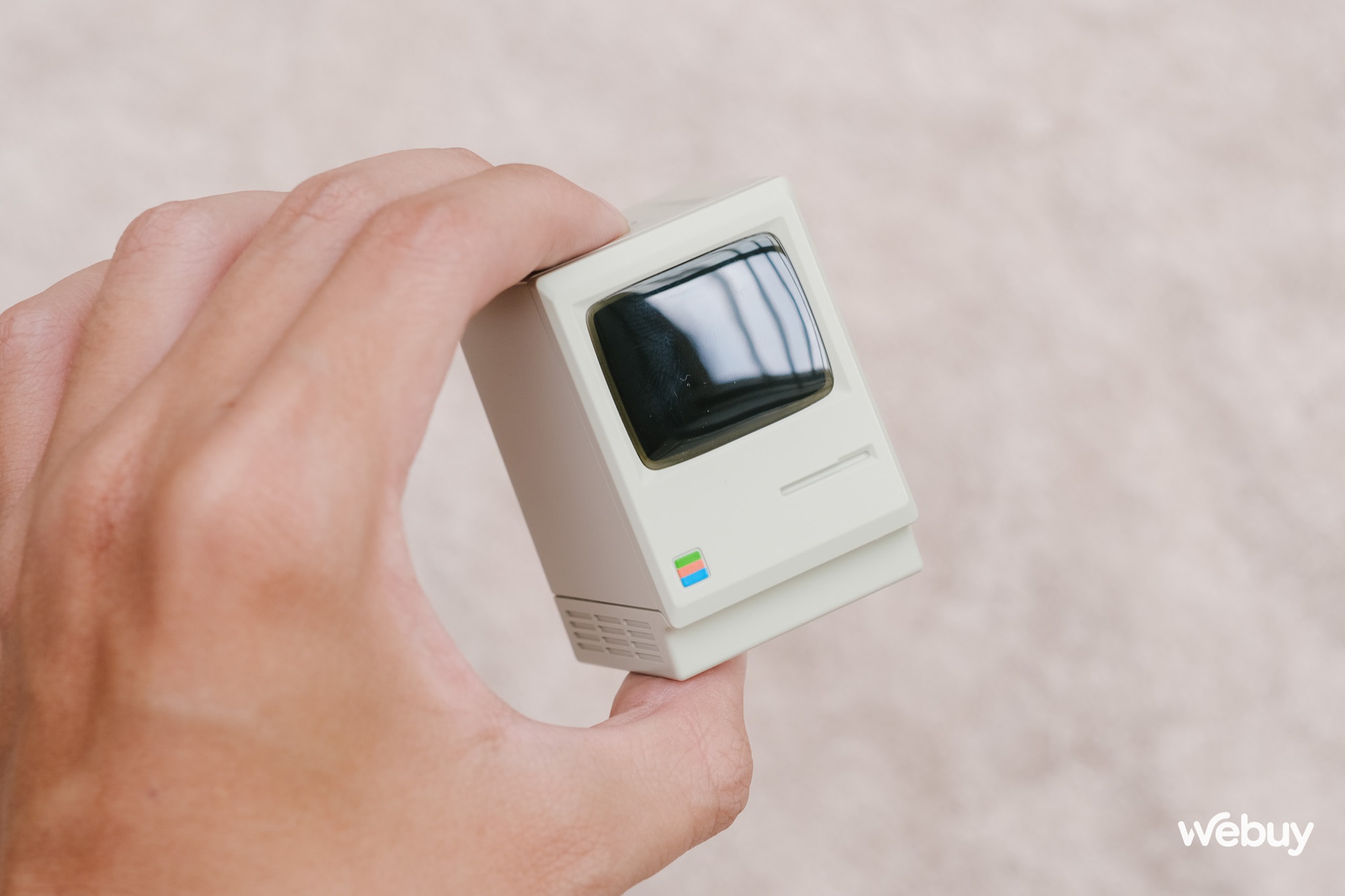 Sạc nhanh Retro thiết kế Macintosh cực đẹp: Công suất 67W, có cả màn hình hiển thị, giá 1,55 triệu đồng - Ảnh 5.