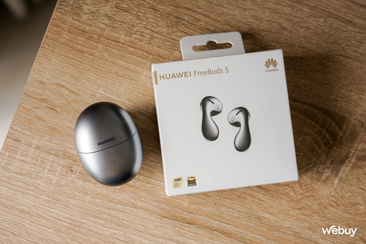 Trên tai Huawei Freebuds 5: Tai nghe chống ồn thiết kế độc lạ, âm thanh Hi-Res, giá 2.99 triệu - Ảnh 1.