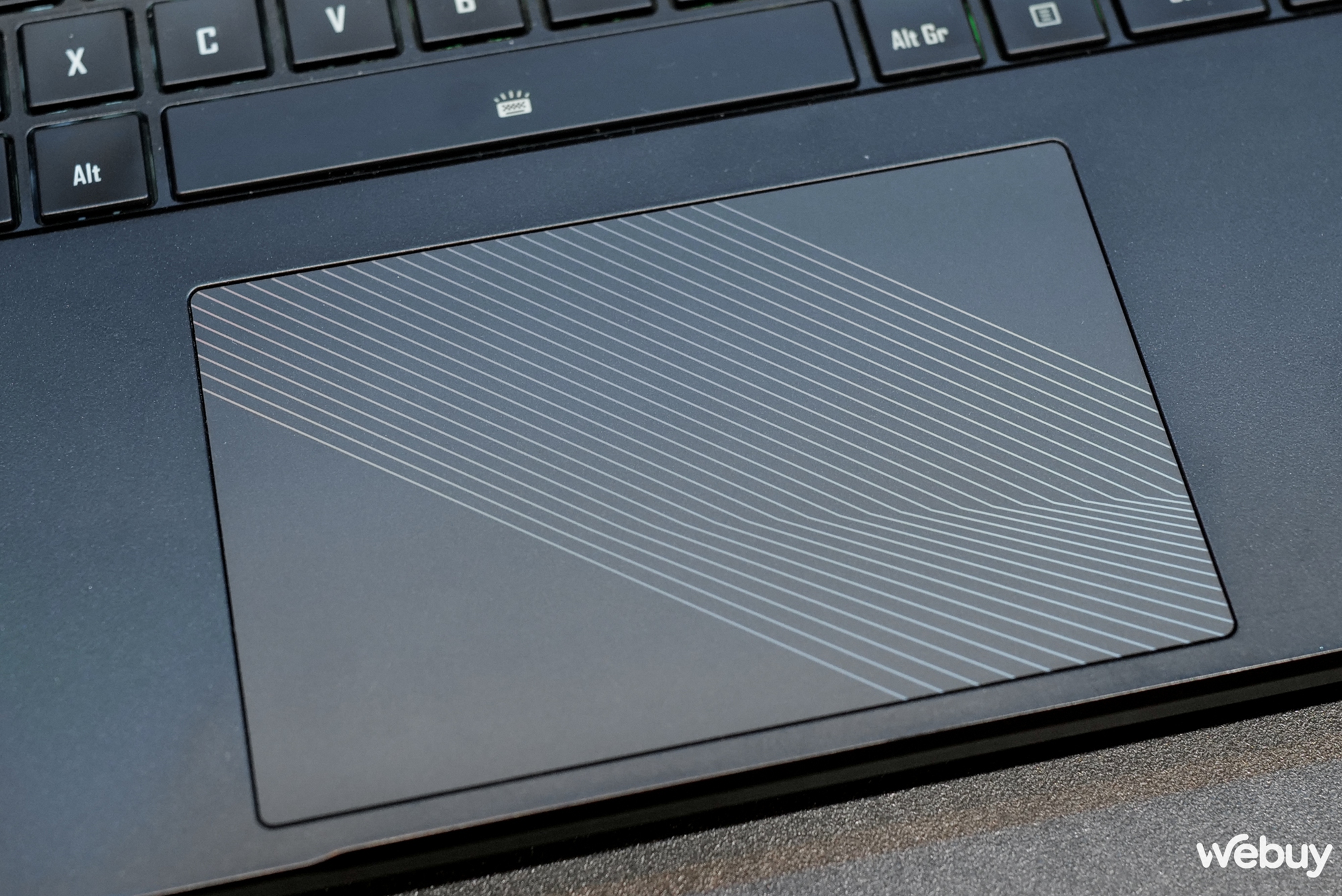 Trên tay bộ 4 laptop Gigabyte AORUS: Đa dạng về kích thước và công nghệ - Ảnh 11.