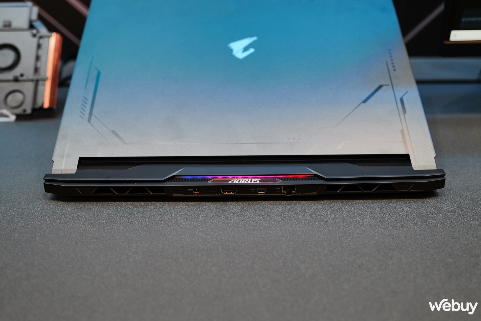 Trên tay bộ 4 laptop Gigabyte AORUS: Đa dạng về kích thước và công nghệ - Ảnh 32.