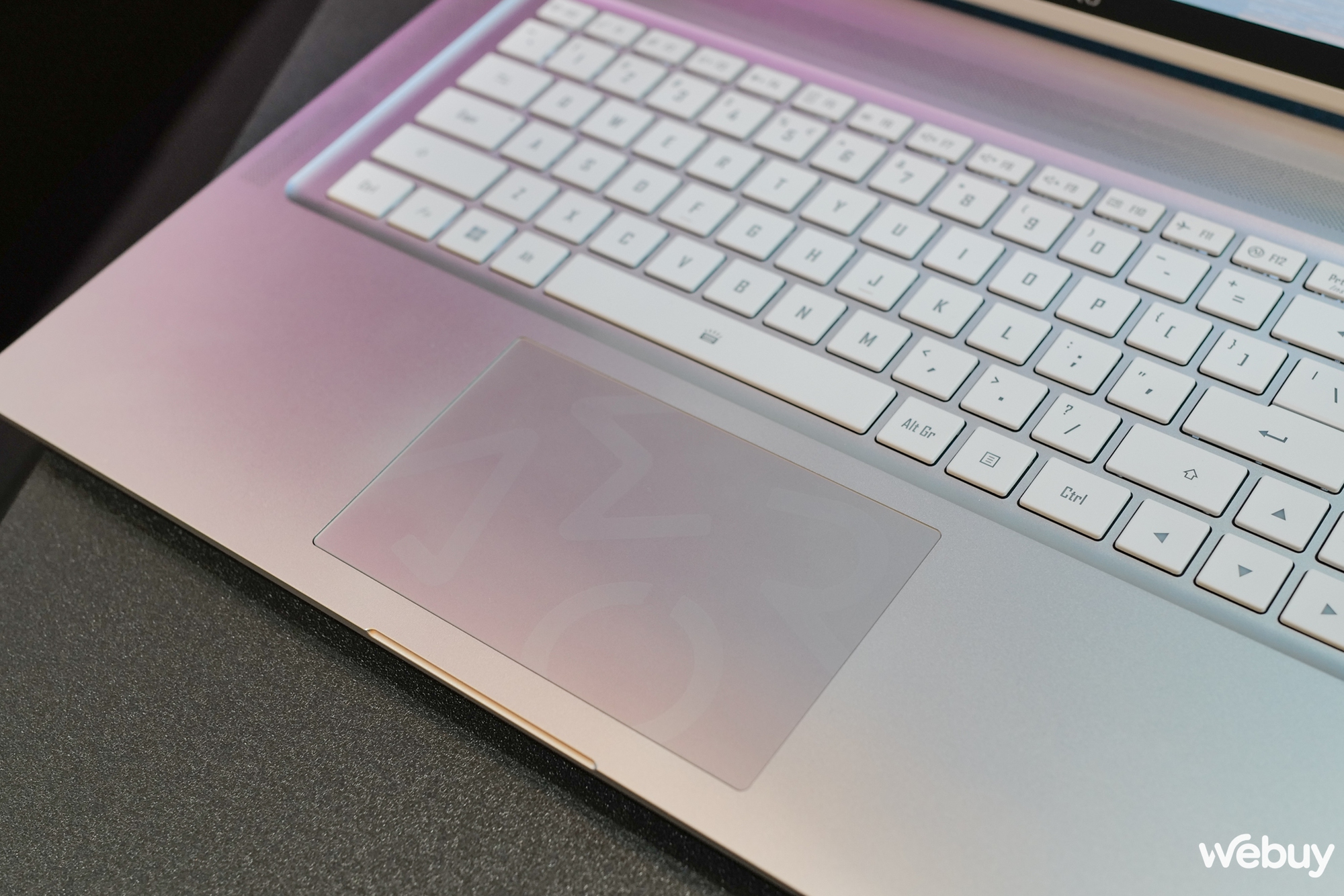 Trên tay bộ 4 laptop Gigabyte AORUS: Đa dạng về kích thước và công nghệ - Ảnh 20.