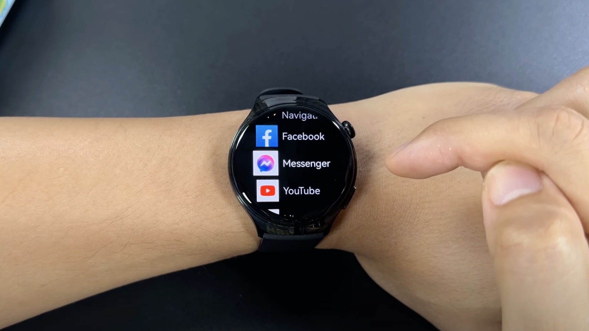 Huawei Watch 4: Smartwatch eSIM màn hình đẹp như iPhone, hỗ trợ đo độ cứng động mạch, pin &quot;ngon&quot; hơn Apple Watch, giá 10,99 triệu đồng - Ảnh 1.