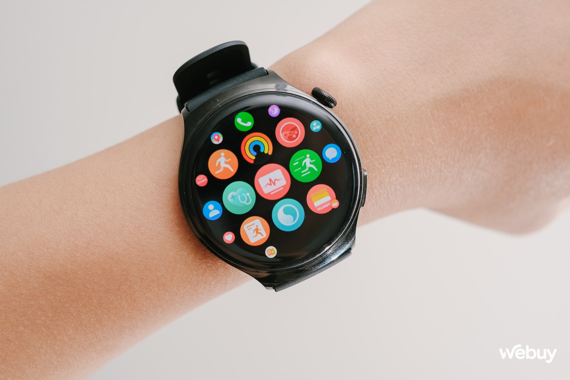 Huawei Watch 4: Smartwatch eSIM màn hình đẹp như iPhone, pin &quot;ngon&quot; hơn Apple Watch, giá 10,99 triệu đồng - Ảnh 7.