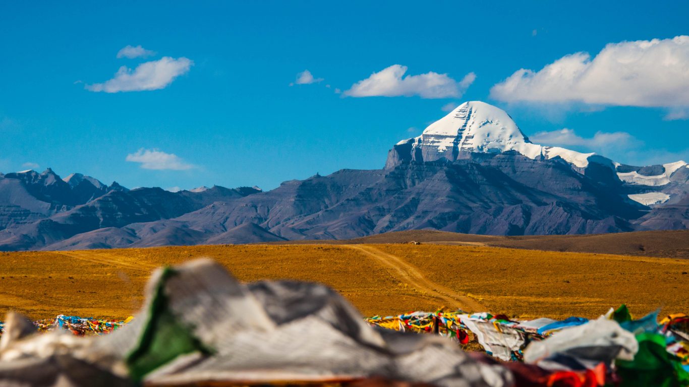 Bí ẩn về núi Kailash, nơi được coi là trung tâm của thế giới - Ảnh 6.