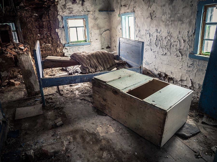 abandoned-chernobyl-room