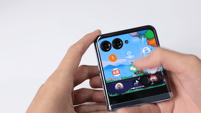 Chân dung smartphone khiến Galaxy Z Flip4 trở thành &quot;trò cười&quot; trong cuộc đua màn hình gập - Ảnh 8.