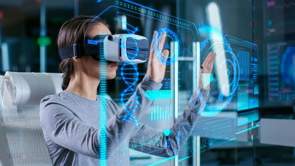 Kỹ sư người Việt tiết lộ mức lương 'khủng' của những người tạo ra kính thực tế ảo Apple Vision Pro - Ảnh 2.