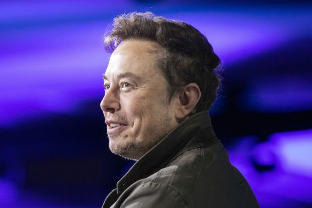 Dự án bí mật ‘42’ của Elon Musk: Lấy hàng triệu USD tiền của Tesla xây 'biệt phủ kính' cạnh trụ sở, bị HĐQT điều tra - Ảnh 1.