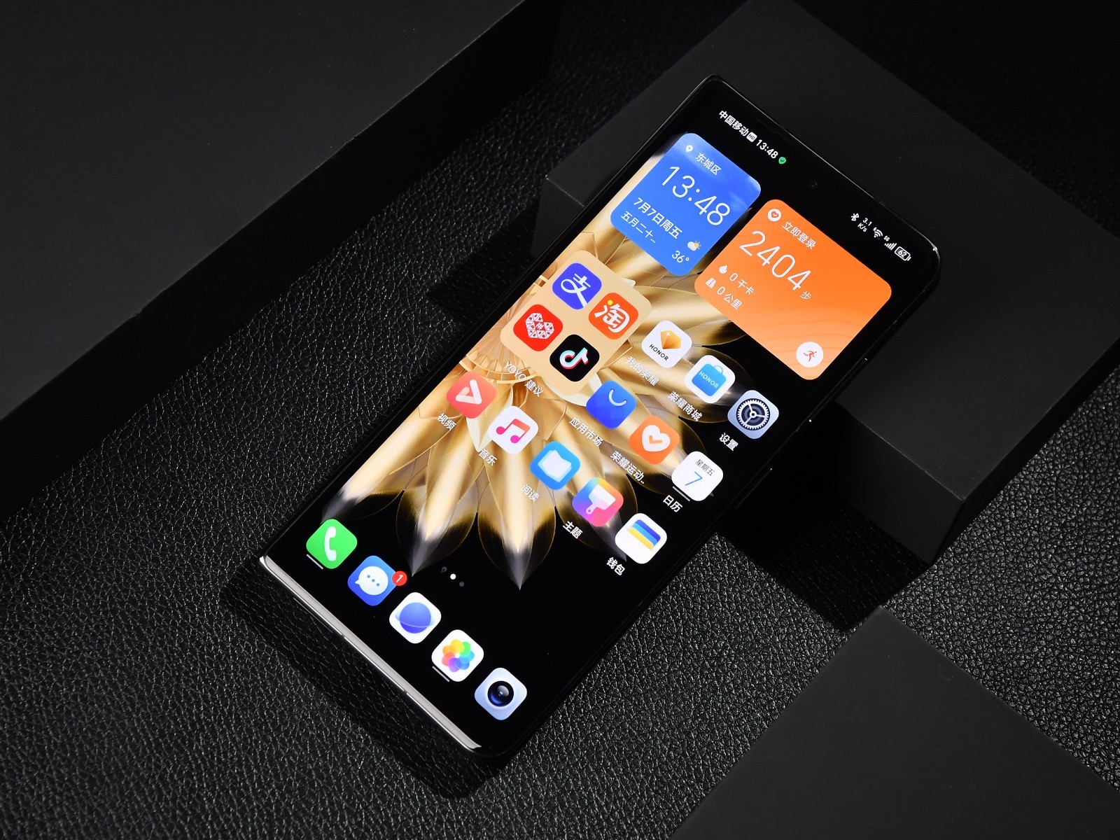 Honor ra mắt smartphone gập mỏng nhất thế giới - Ảnh 7.