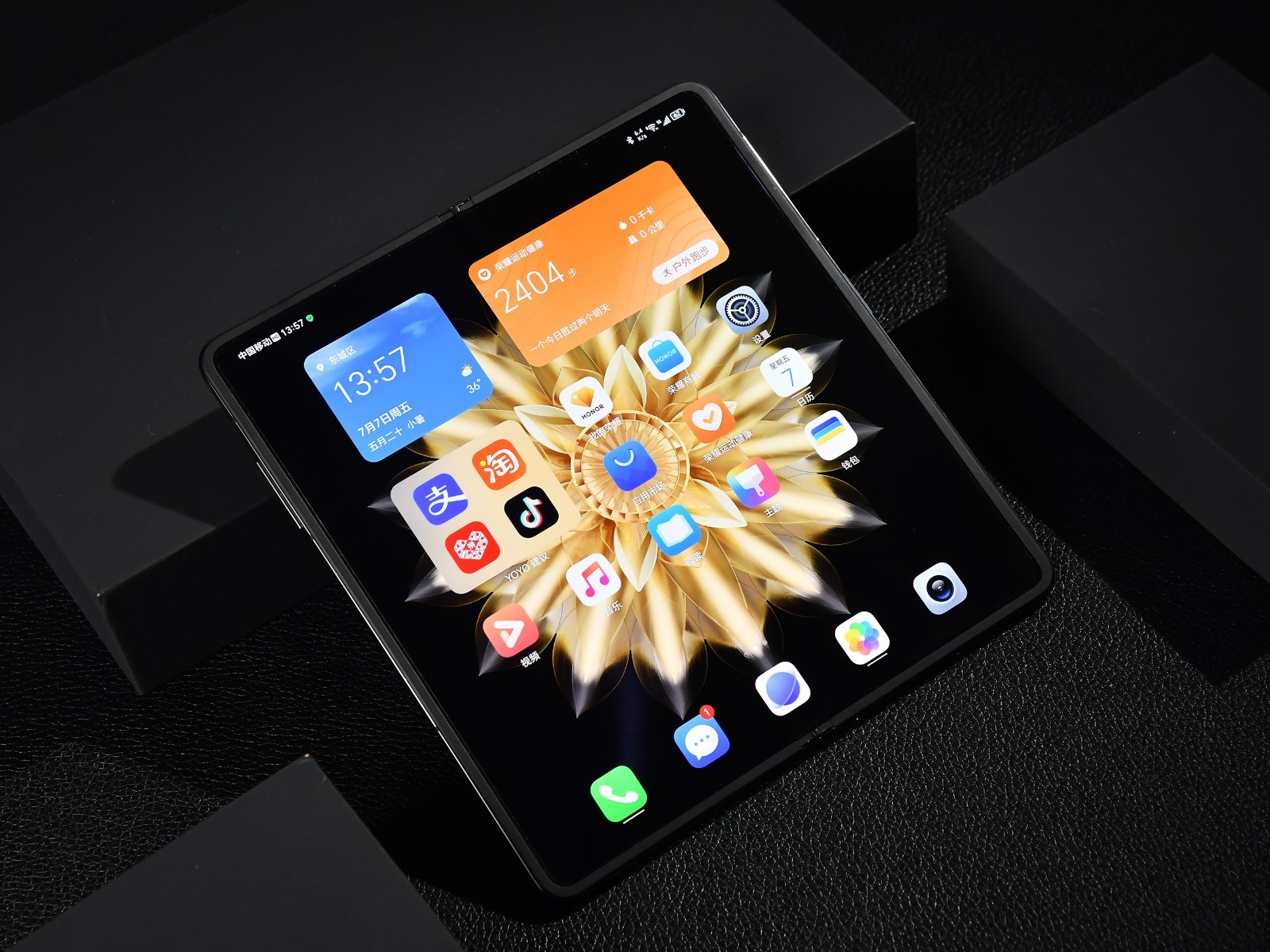Honor ra mắt smartphone gập mỏng nhất thế giới - Ảnh 6.