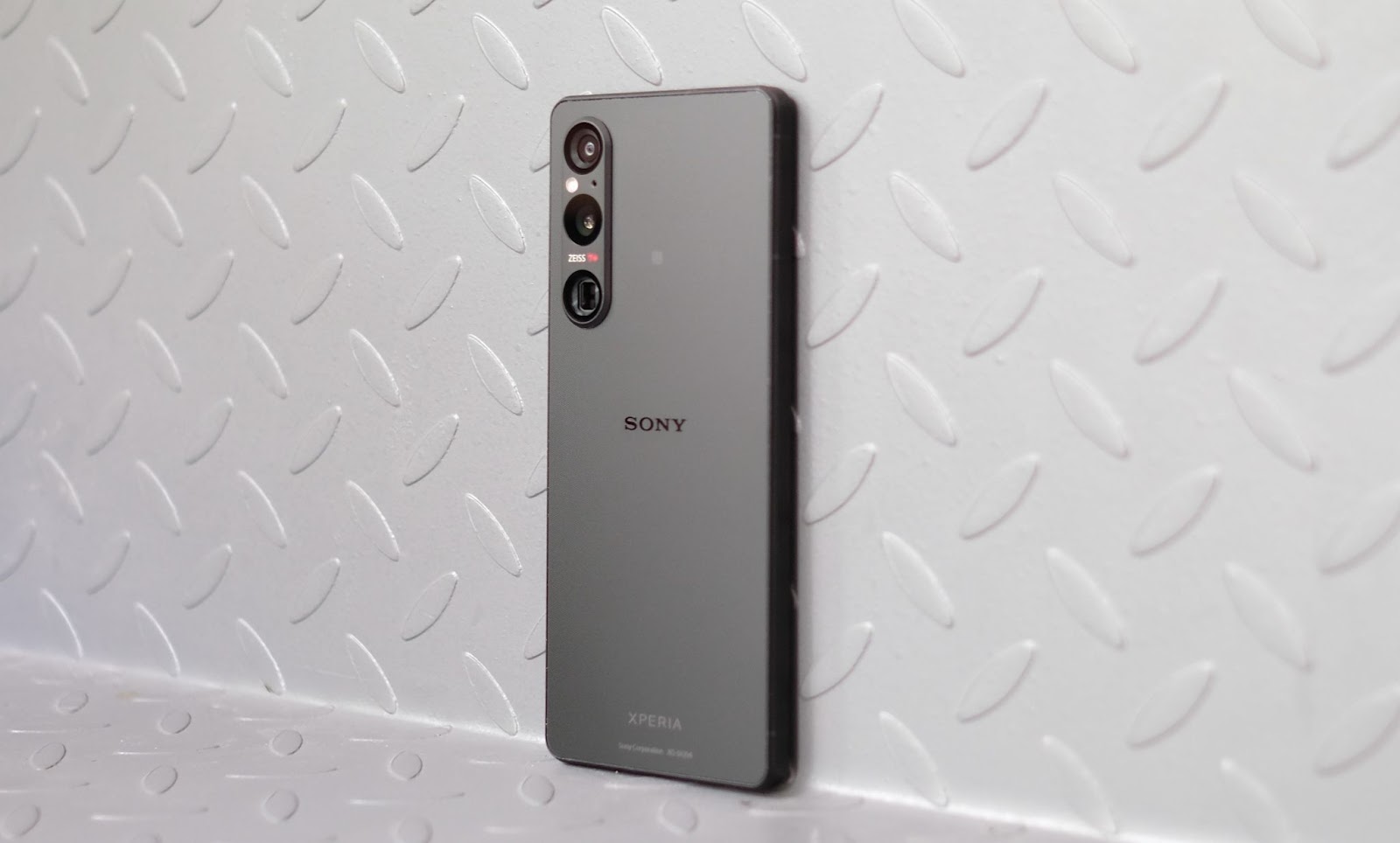 Sony ra mắt Xperia 1 V tại Việt Nam: Tập trung nâng cấp vào camera, giá 36 triệu đồng và không dành cho số đông - Ảnh 2.